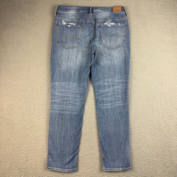 American Eagle Tomgirl Boyfriend Fit Jeans Women's 8 Regular Distressed Denim - Picture 2 of 10
